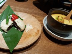 -云海肴·汽锅鸡·云南菜(天山百盛优客店)