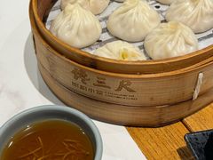 -馋三尺蟹粉小笼(人民广场店)