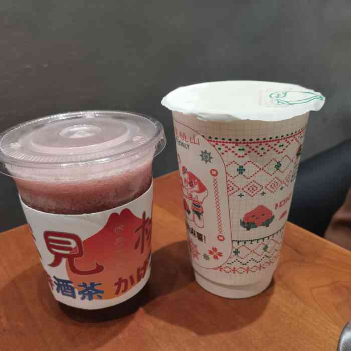 伏见桃山(龙湖时代天街店)-"[调皮]喝不到茶颜悦色就喝伏见桃山99 .