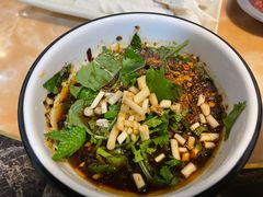 -沈记酸菜牛肉火锅店(九号路店)