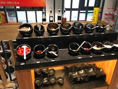 自助调料区-贰重天冰煮羊自助火锅(东坝店)