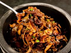 -青瓦炭韩潮烤肉(花园道店)