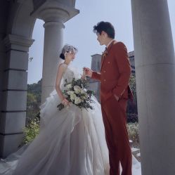 -女王风尚STUDIO·轻奢化定制