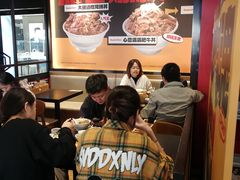 -熊吞·大碗丼烧肉饭(西市场嘉华店)
