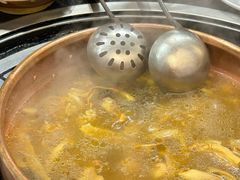 -阿山卓·野生菌火锅·纳西火塘烤肉