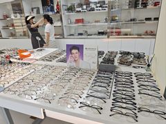 -潘多拉眼镜·蔡司依视路明月(潘家园店)
