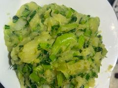 -东口码头·烧鸽子·鱼头泡饼·地方菜(金鹰悦城店)