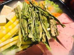 -谭鸭血老火锅(漳州路店)