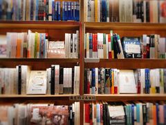 -猫的天空之城概念书店(杭州南宋御街店)