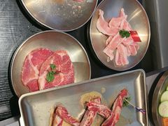 -轻烧烤肉(光谷步行街店)