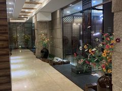 等位区-英子补身汤(海兰路店)