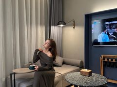 -舍居智能酒店(深圳宝安翻身地铁站店)