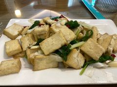 -鲁南仔·滕州炒鸡(经三路店)