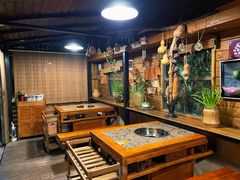 -厚山庭院重庆老火锅