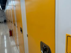 -安东易迷你自助仓储寄存仓库(杨浦店)