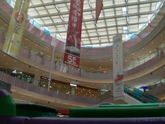 -杭州滨江宝龙城