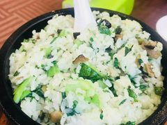 -天桥饭店·特色海鲜(金山嘴渔村店)