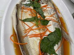 -丹水桥地锅鱼·翘嘴鲌·地方特色全鱼宴(丹江口大坝店)