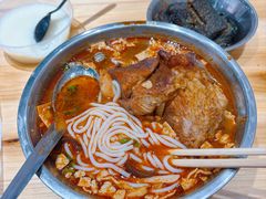 -柳州肥姨妈大骨螺蛳粉(曹路店)