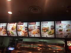 -肯德基(杭州和平饭店)