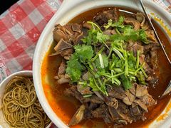 -江三王记牛杂馆(总店)