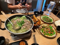 -川堂风·跷脚牛肉·乐山爆炒(宝山日月光店)