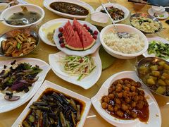 -金孔雀温泉旅游度假村