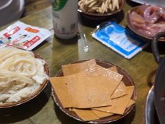 -黄潇洒老火锅(九眼桥宏济巷店)