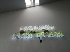 -UNI UNI(环亚凯瑟琳店)