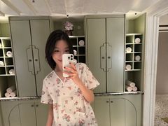 -浅深(世茂滨江精品店)