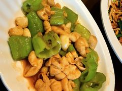 -赶海部落海鲜城(海阳路店)