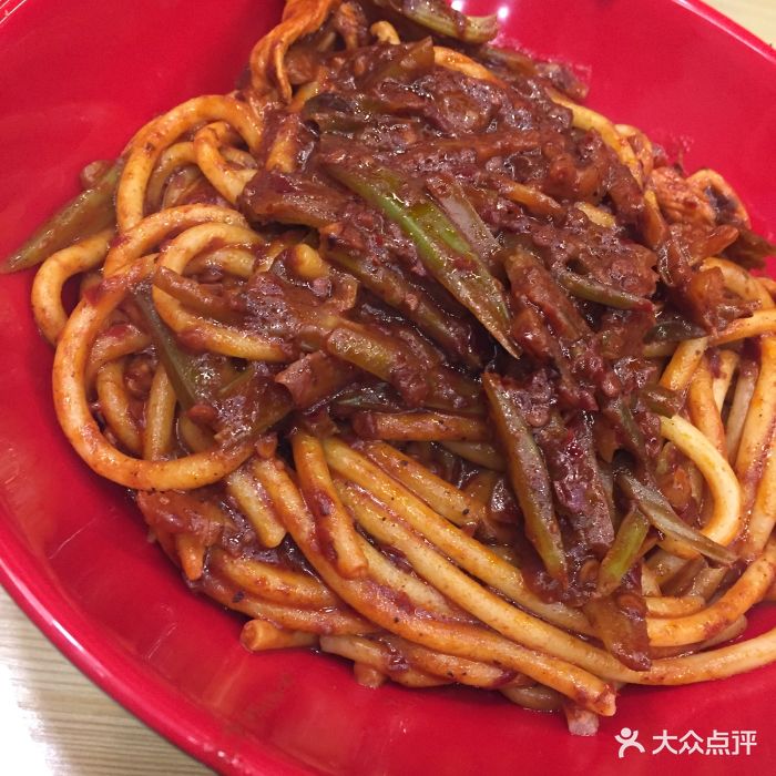 辣风芹酱香米粉中辣鸡炒米粉图片