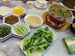 -老东北厨坊(岭南大道店)