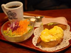 早餐B-西村咖啡店 (中山手本店)