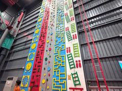 -极限PLAY运动娱乐新世界·团建派对潮玩休闲馆·室内蹦极高空游乐园