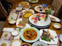 -青瓦餐厅·生鱼片·韩园烤肉(西塔店)