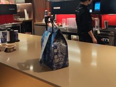 -霸王茶姬(上海恒基名人店)