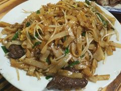 干炒牛河-禄源公·老莞诚饭店