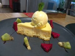 -HIGH FIVE哈福手工汉堡(桂林路店)