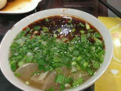 -牛一嘴·兰州牛肉面·大盘鸡(财富中心店)