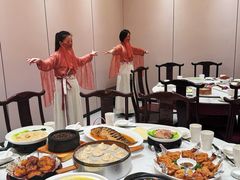 -梅利汴京烤鸭•开封豫菜地标店(东大街店)