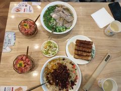 -贵凤凰贵州米粉(五道口店)