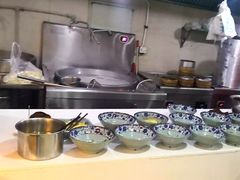 -老新隆牛肉锅贴(新街口店)