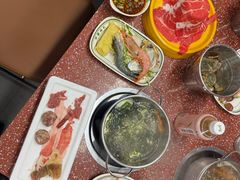 -四囍码头海鲜烧烤自助火锅(外滩南京东路悦荟广场店)