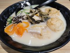 三鱼米线-渔米丰·广府鱼汤米线(光明广场店)