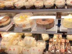 零售区-红宝石·鲜奶小方·海派西点房(联洋店)