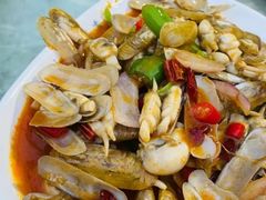 -四川小胡子海鲜(丁村万人海鲜广场店)