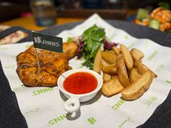 -JINNS锦时 steak&pizza(浸信会礼拜堂旧址店)