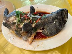-三亚新鸿港水果一级批发市场
