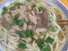 -锦泓老字号猪脏粉(东联大厦店)